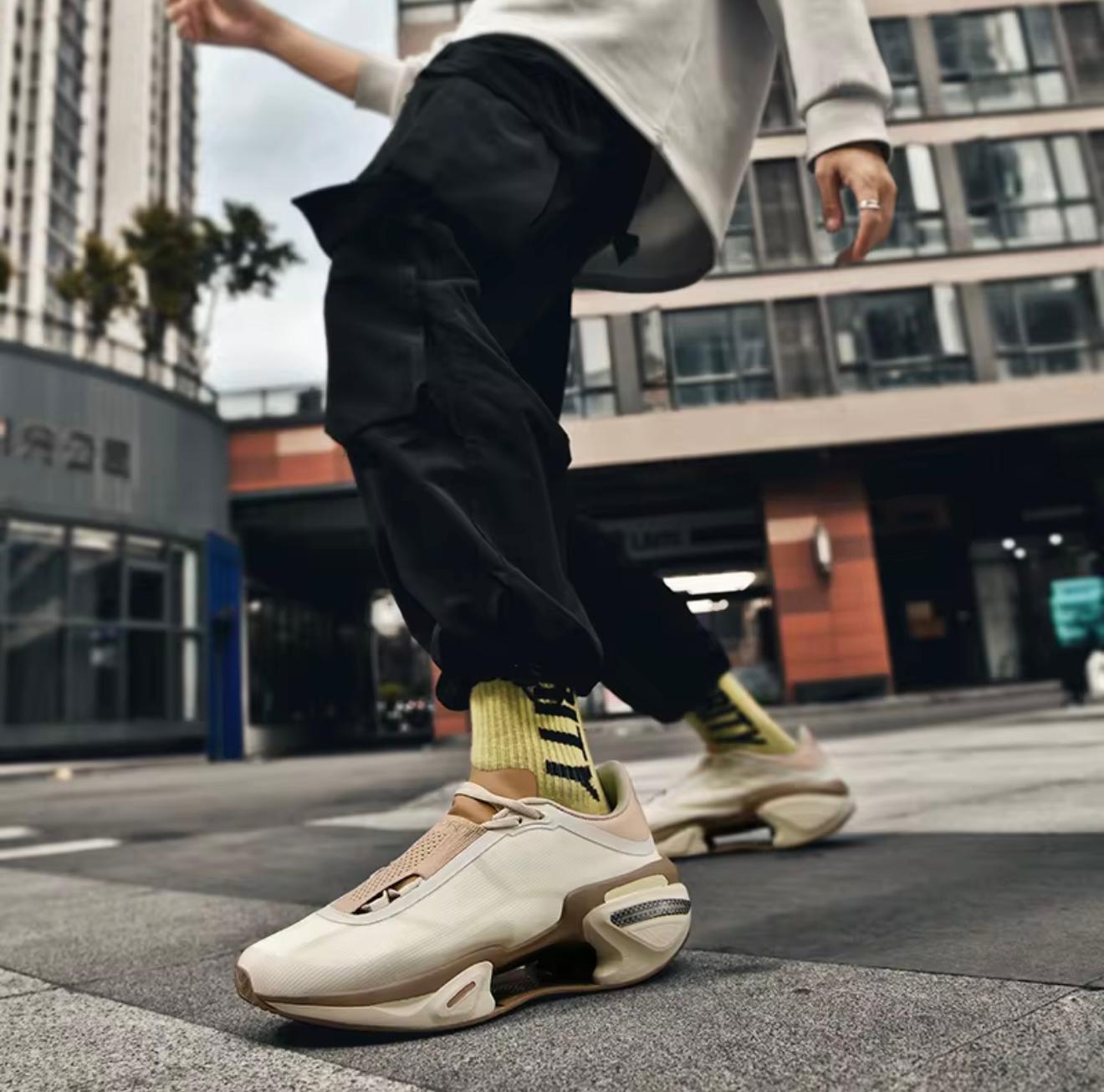 cream Breathable Fashion Sneakers (Unisex)